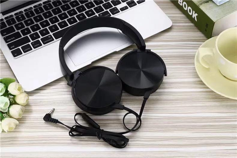 Extra Bass Noise Cancelling Wired Gaming Headphones with Mic for Mobile
