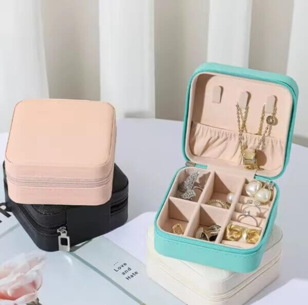Jewelry Organizer Box For Girls PortableOrganizer For Rings, Earrings, Necklaces & Bracelets Stylish Jewelry Display Case